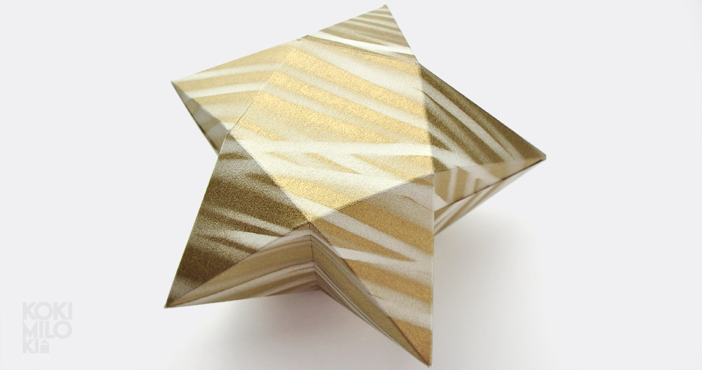 Złota papierowa gwiazda DIY